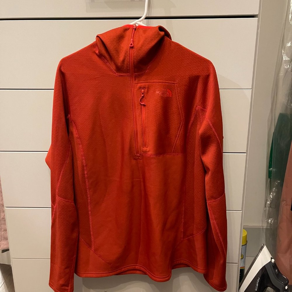 North Face - Picture 2 of 4